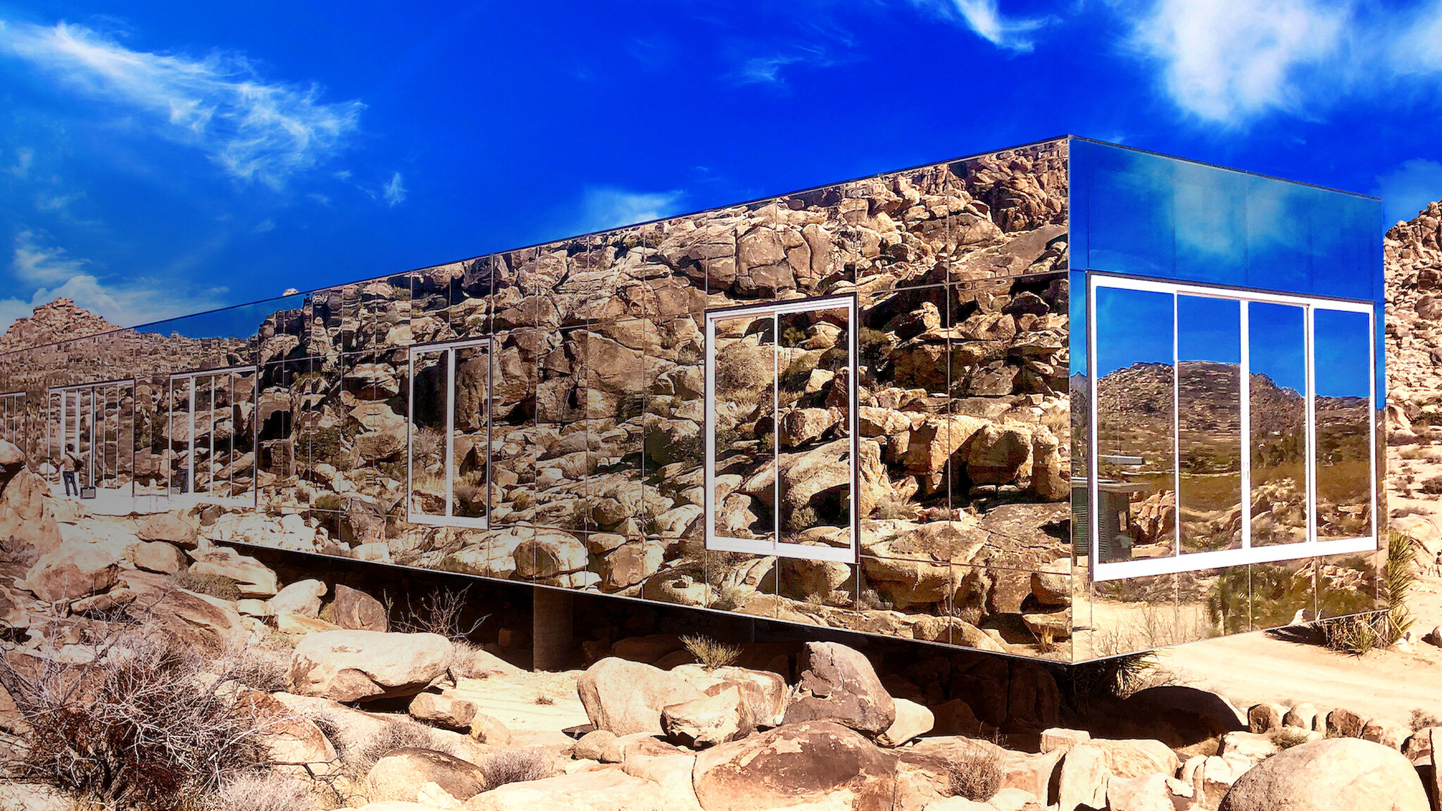 Watch The World's Most Amazing Vacation Rentals | Netflix Official Site